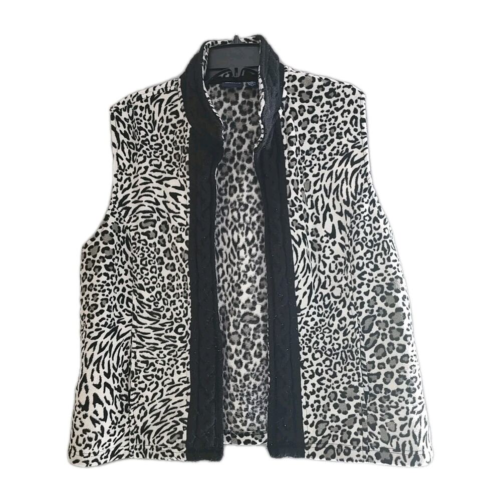 Westbound Gray Leopard Print Fuzzy Open Front Sleeveless Vest‎ Womans Size XL